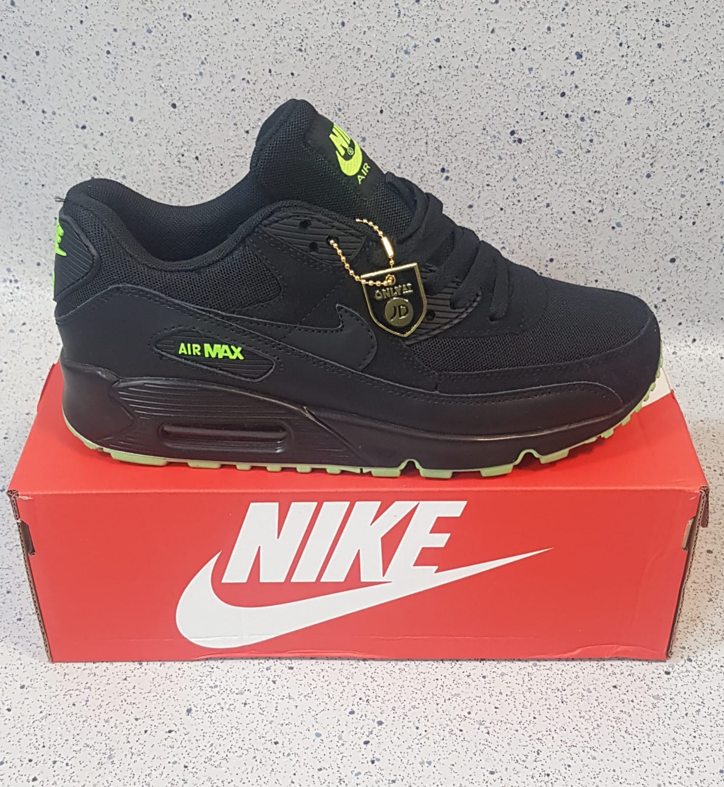 Nike Air Max 90 Black Chlorophyll